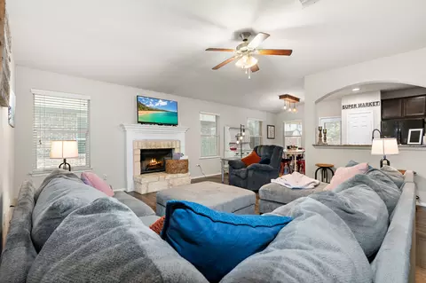 9428 Centennial Dr, Waco, TX 76708 photo 11