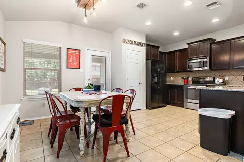 9428 Centennial Dr, Waco, TX 76708 photo 14