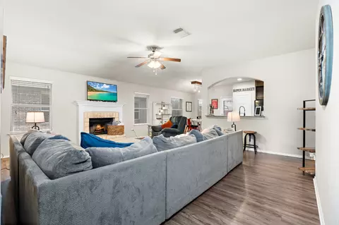 9428 Centennial Dr, Waco, TX 76708 photo 8