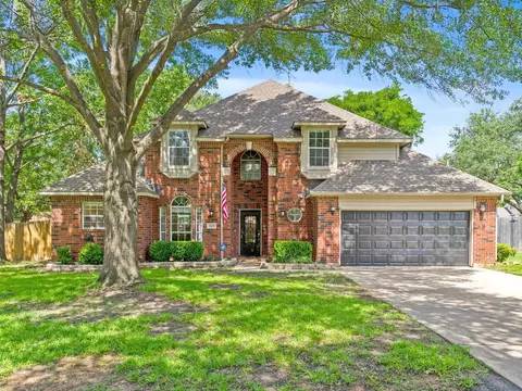 2414 S Pleasant Cir, Arlington, TX 76015