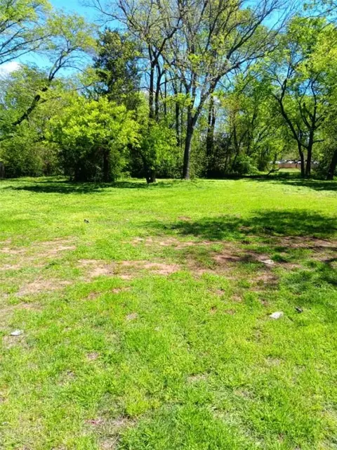 3804 De Maggio St, Dallas, TX 75210