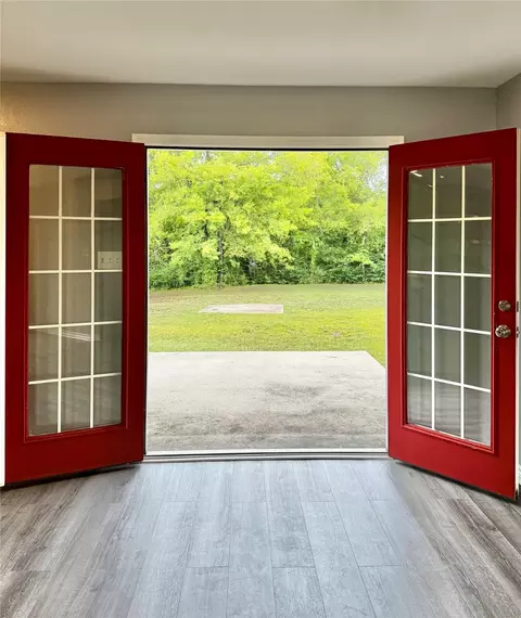 Entry Way - 404 Bishop St, Commerce, TX 75428 photo 3 of 3