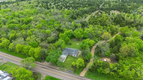 View/Area - 404 Bishop St, Commerce, TX 75428 photo 2 of 2