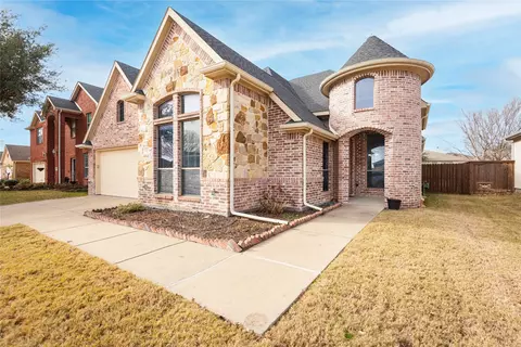 211 Wooded Creek Ave, Wylie, TX 75098