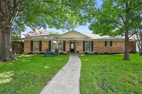 7407 Authon Dr, Dallas, TX 75248