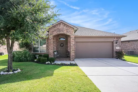 1714 Cross Creek Ln, Cleburne, TX 76033