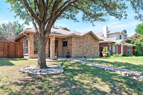 1644 San Francisco St, Carrollton, TX 75007