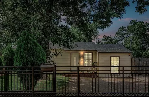 2020 Skylark Dr, Dallas, TX 75216
