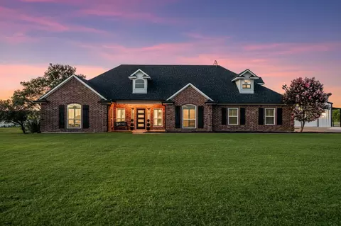 1357 Masters Dr, Crandall, TX 75114