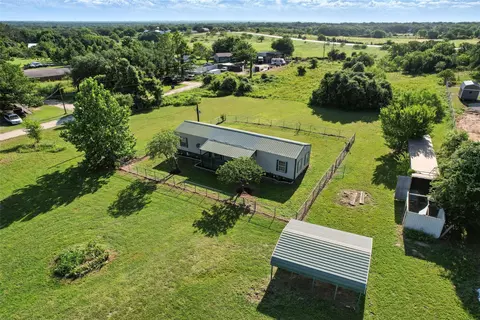 1144 Champ Ln, Springtown, TX 76082