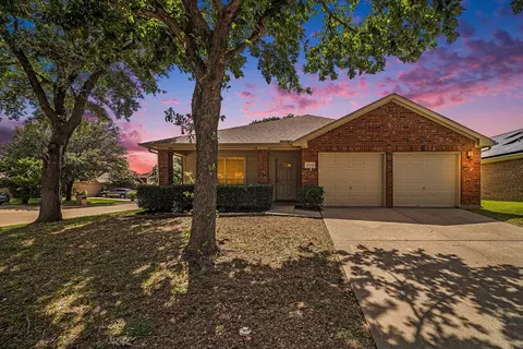 11501 Cactus Springs Dr, Fort Worth, TX 76244