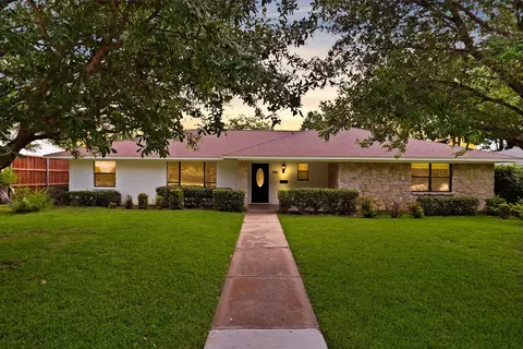 4949 Mill Run Rd, Dallas, TX 75244
