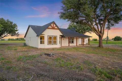 2971 Levi Pkwy, Lorena, TX 76655 photo 4
