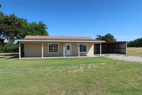 848 Richey Rd, Bowie, TX 76230