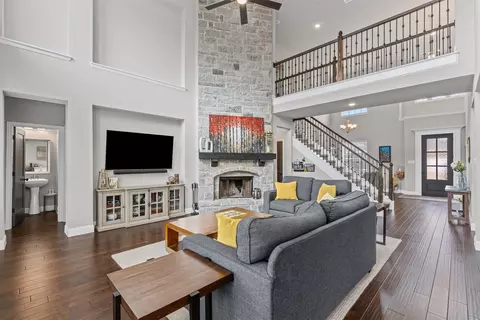 Living - 400 E Paddock, Willow Park, TX 76087 photo 1 of 2