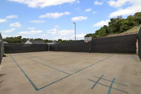 Exterior - 400 E Paddock, Willow Park, TX 76087 photo 7 of 8