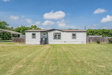 12791 Heather Brook Rd, Justin, TX 76247