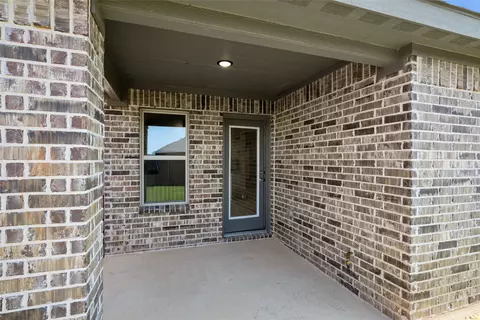 313 Comanche, Cleburne, TX 76033 photo 38