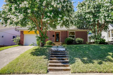 3929 Bryce Ave, Fort Worth, TX 76107