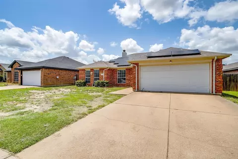 953 Mesa Vista Dr, Crowley, TX 76036