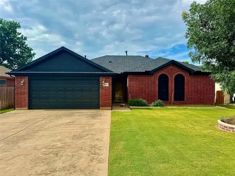 1417 Loma Linda Ter, Corinth, TX 76210