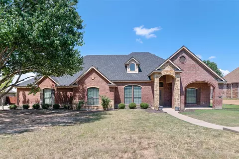 213 Billo Ct, Weatherford, TX 76087
