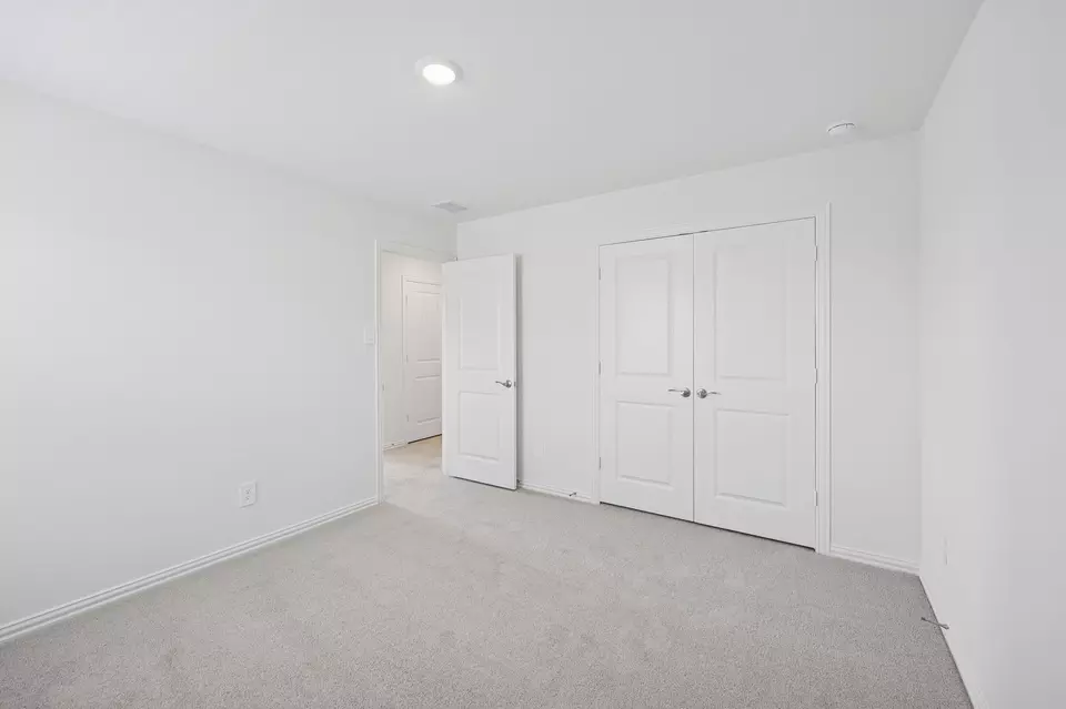 Bedroom - 1363 Los Olmos Ln, Crandall, TX 75114 photo 8 of 10