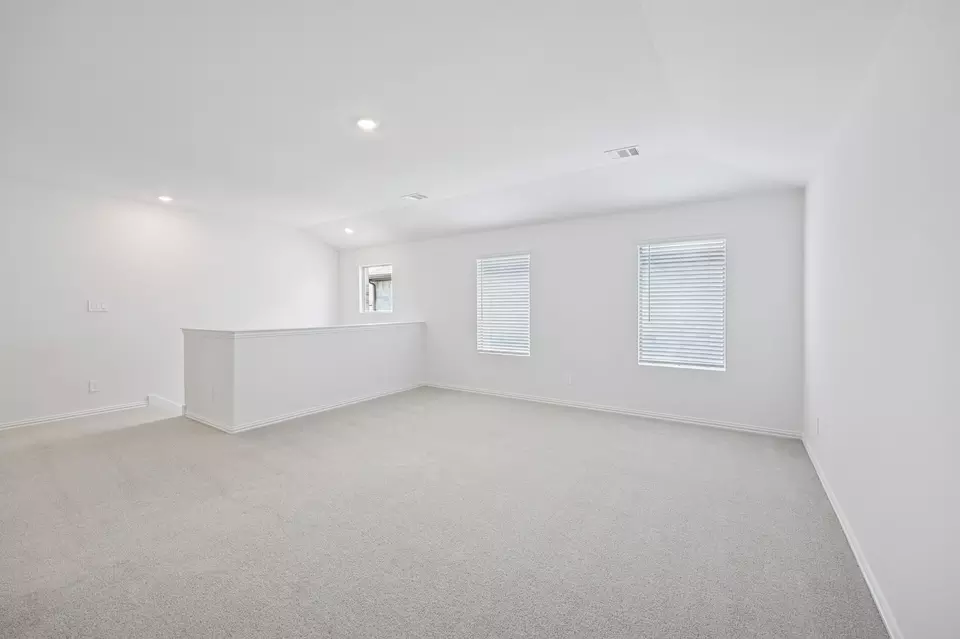 Living - 1363 Los Olmos Ln, Crandall, TX 75114 photo 8 of 9