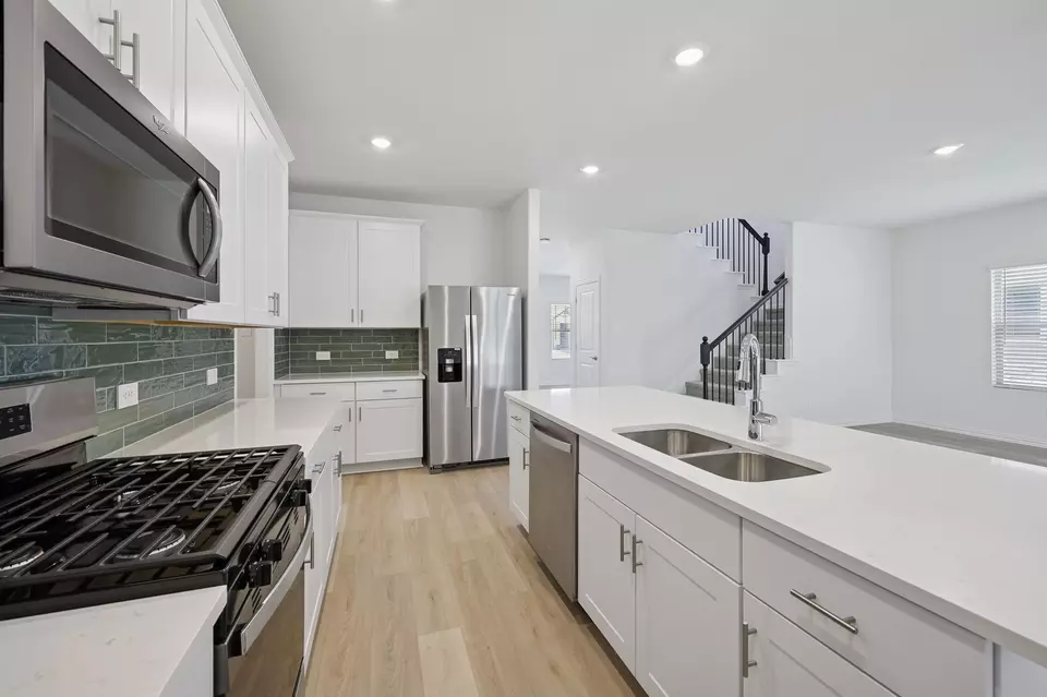 Kitchen - 1363 Los Olmos Ln, Crandall, TX 75114 photo 6 of 6