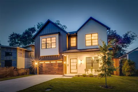 8915 Forest Hills Blvd, Dallas, TX 75218
