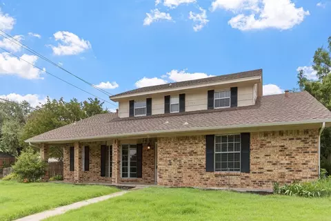 2700 Cross Bend Rd, Plano, TX 75023