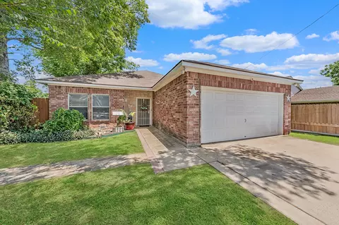 5119 Draper St, Fort Worth, TX 76105