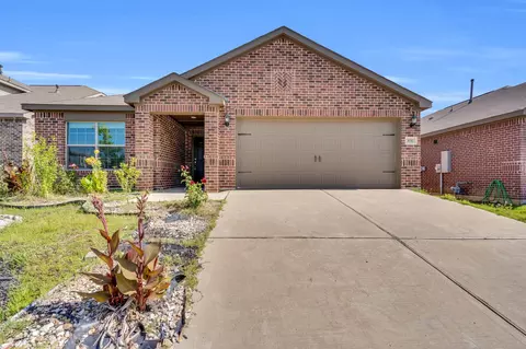837 Serena Dr, Ferris, TX 75125