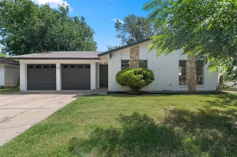 4128 Selene Dr, Denton, TX 76209