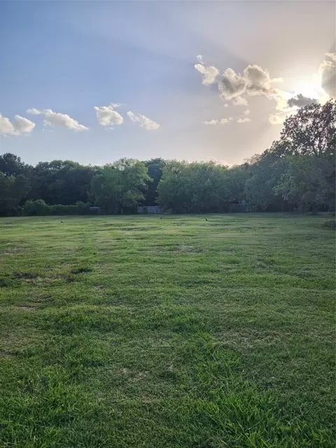 7913 Wayne Way, Rowlett, TX 75088