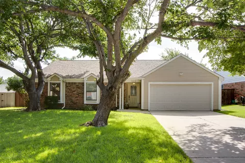 5412 Colonial Ct, Flower Mound, TX 75028