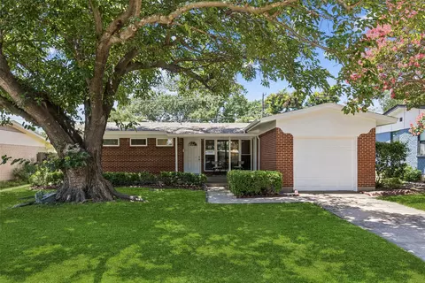 217 Leda Dr, Dallas, TX 75218