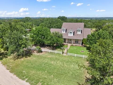 1833 Central Rd, Weatherford, TX 76088