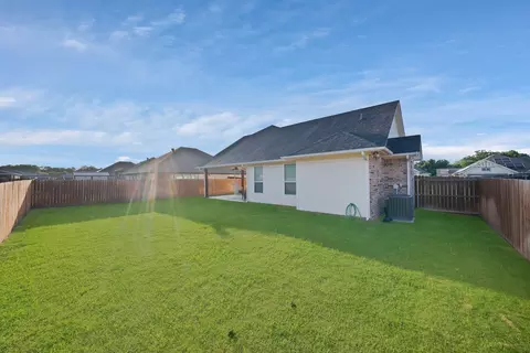940 E 5th St, Springtown, TX 76082 photo 24