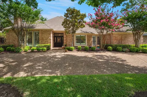 5805 Wavertree Ln, Plano, TX 75093