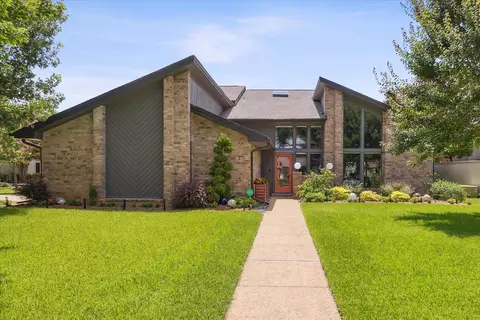 1517 Waltham Ct, Arlington, TX 76012