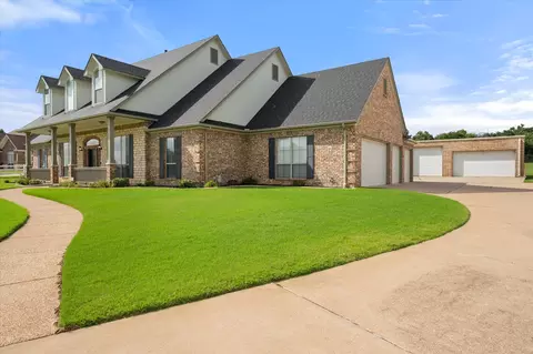 6417 Gehrig Cir, Burleson, TX 76028