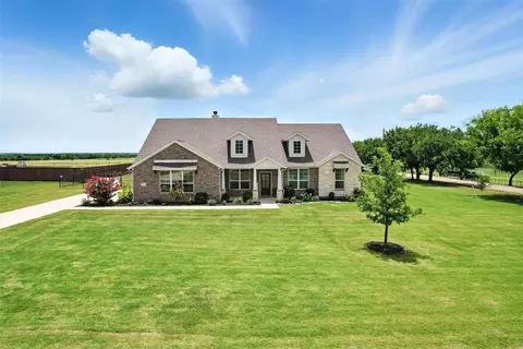 325 Olde Knoll Pl, Rio Vista, TX 76093