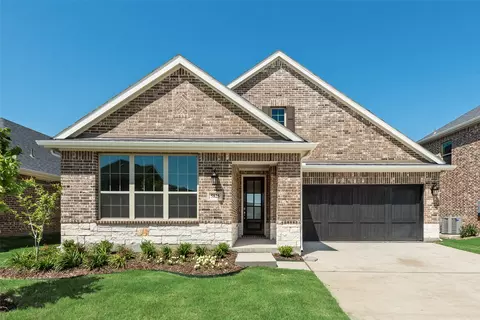 5825 Edward Dr, Savannah, TX 76227