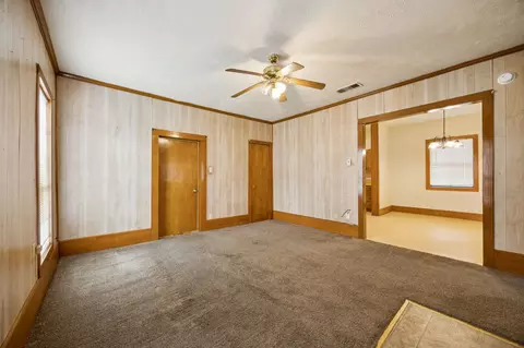 Living - 808 E High St, Terrell, TX 75160 photo 1 of 3