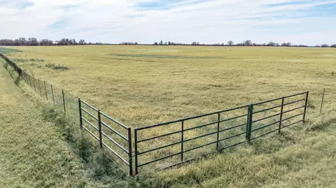 2820 Campbell Rd, Tolar, TX 76476