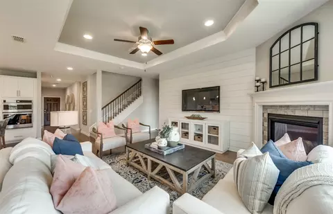 Living - 1620 Prosper Ln, Anna, TX 75409 photo 3 of 3