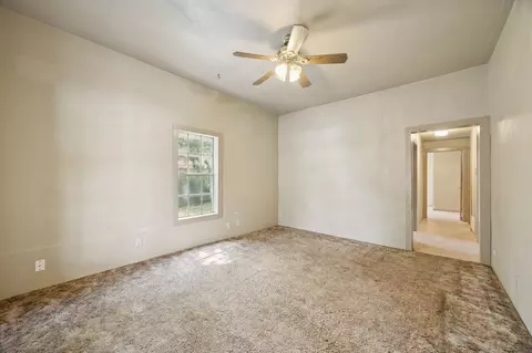 Bedroom - 1000 E Brin St, Terrell, TX 75160 photo 1 of 8