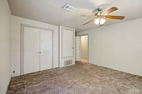 Bedroom - 1000 E Brin St, Terrell, TX 75160 photo 5 of 8