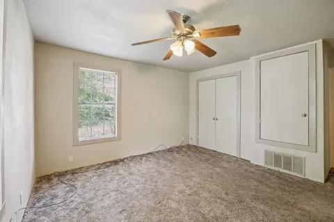 Bedroom - 1000 E Brin St, Terrell, TX 75160 photo 6 of 8